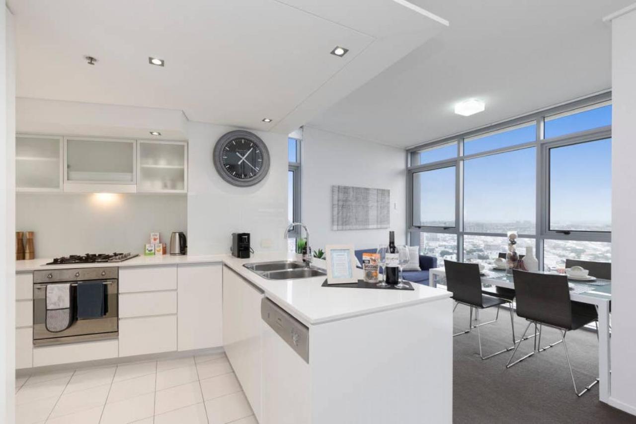 Sk1 - 2 Level 2 Bedroom Skyline Skyhome Brisbane Exterior photo